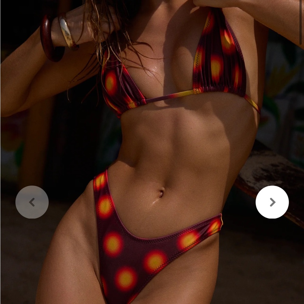 Loleia Swim Playa Blanca Glow Burgundy - Shoulder Top and Scrunchie Bottoms - Picture 5 of 12